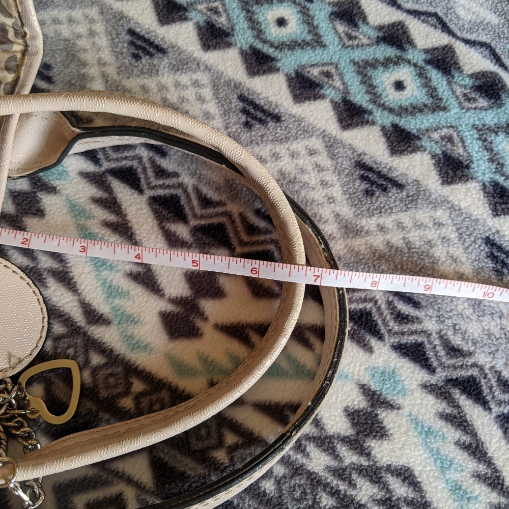 Guess Purse/Bag - Picture 15 of 16